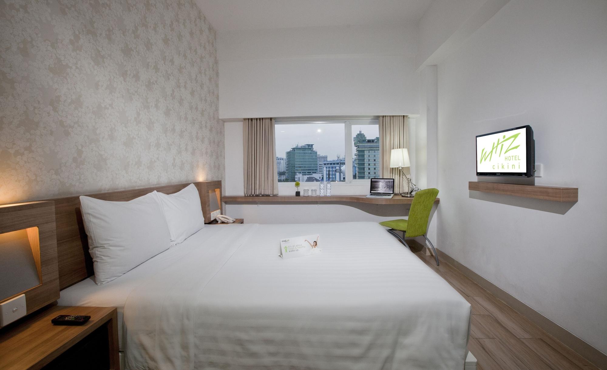 Whiz Hotel Cikini Jacarta Exterior foto